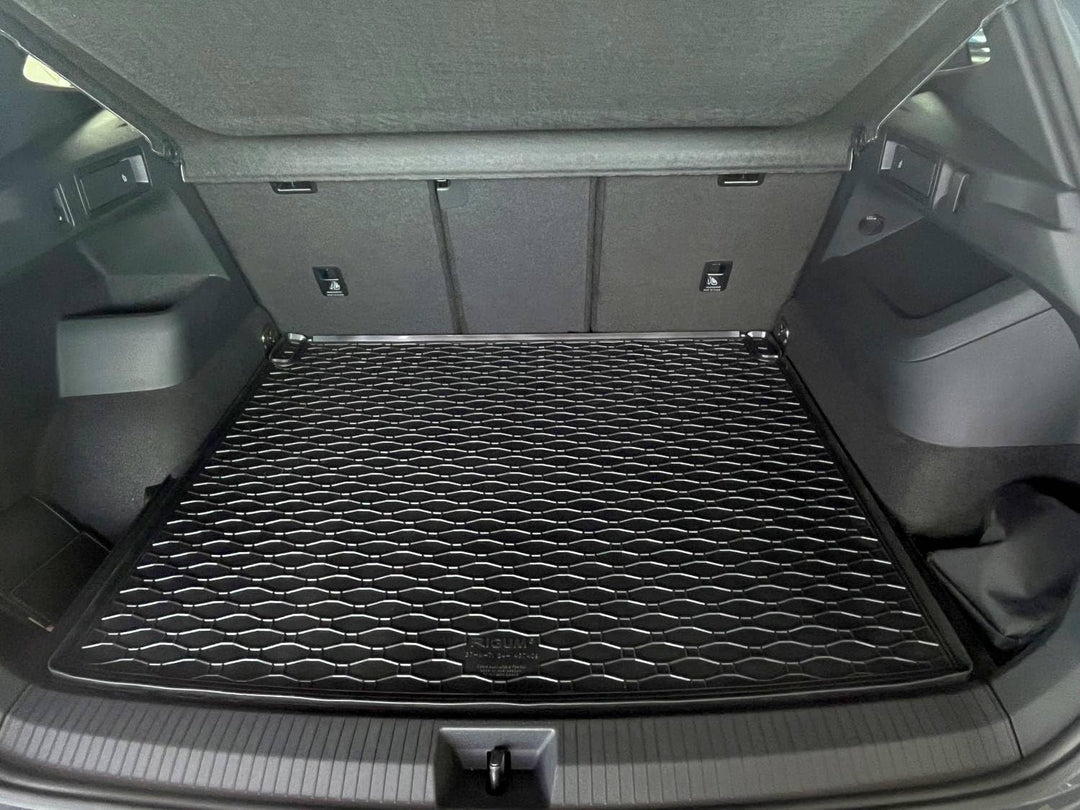 Gummi Kofferraummatte passend für VW Tiguan III ab 2/2024 AZUGA AZ31100207 Kofferraumwanne