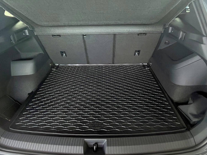 Gummi Kofferraummatte passend für VW Tiguan III ab 2/2024 AZUGA AZ31100207 Kofferraumwanne