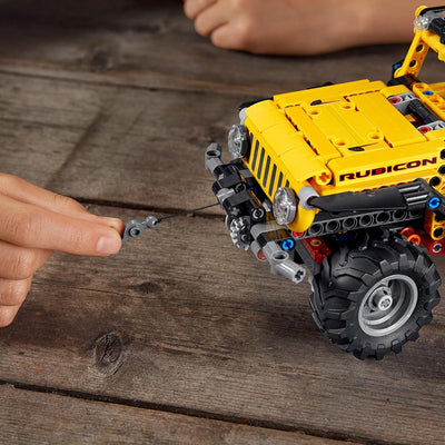LEGO 42122 Technic Jeep Wrangler, 4x4-Spielzeugauto, Modellbausatz, Offroad-Geländewagen, Geschenkid