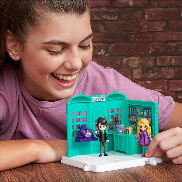 Wizarding World Harry Potter - Honeydukes (Honigtopf) Spielset mit Luna Lovegood und Neville Longbot