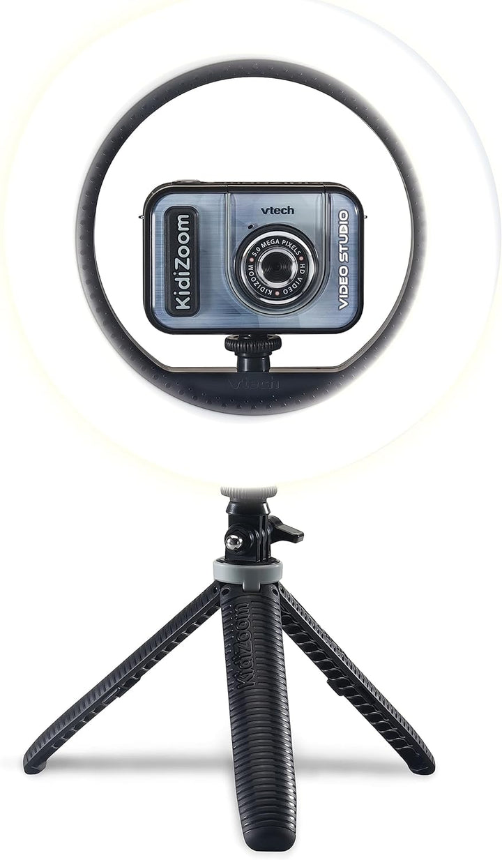 VTech KidiZoom Video Studio Deluxe Bundle – Kinderkamera mit Greenscreen, Stativ, Ringlicht, Handsch