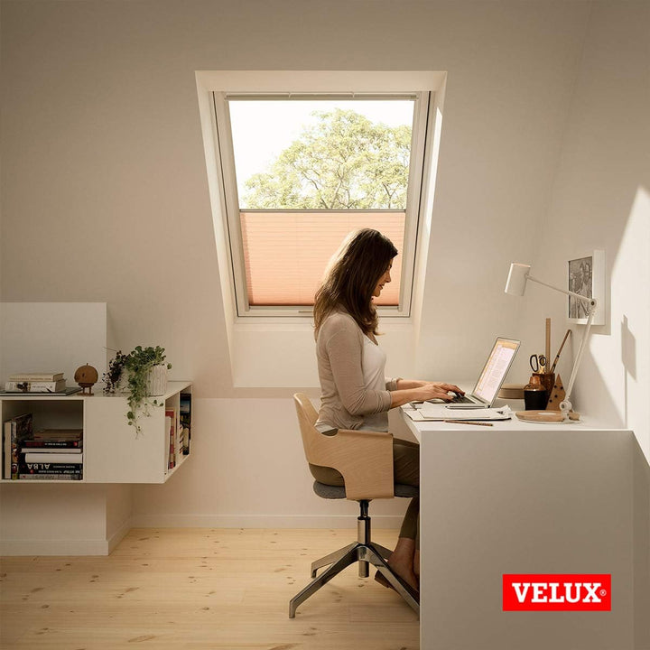 VELUX Original Dachfenster Plissee für M06, Sandbeige, mit Grauer Führungsschiene