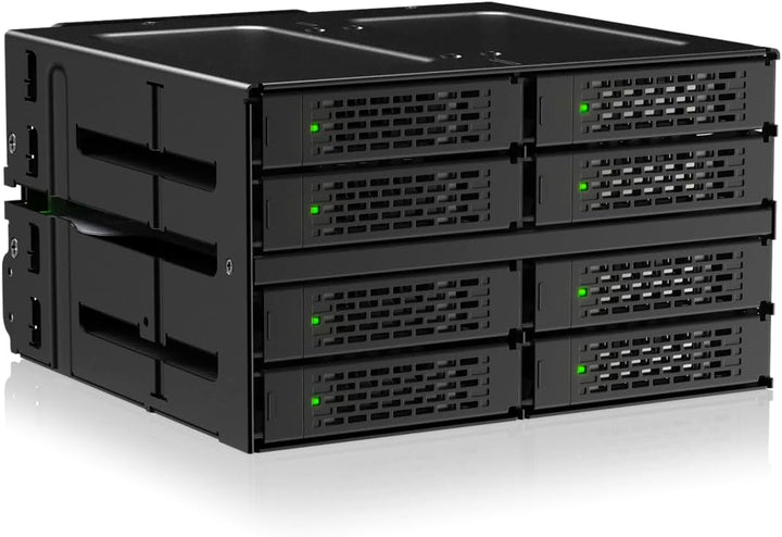 ICY DOCK 8-Bay Wechselrahmen für 8X PCIe 5.0 U.2 / U.3 NVMe SSD (bis 15mm) zu 4X MCIO 8i-Anschluss (