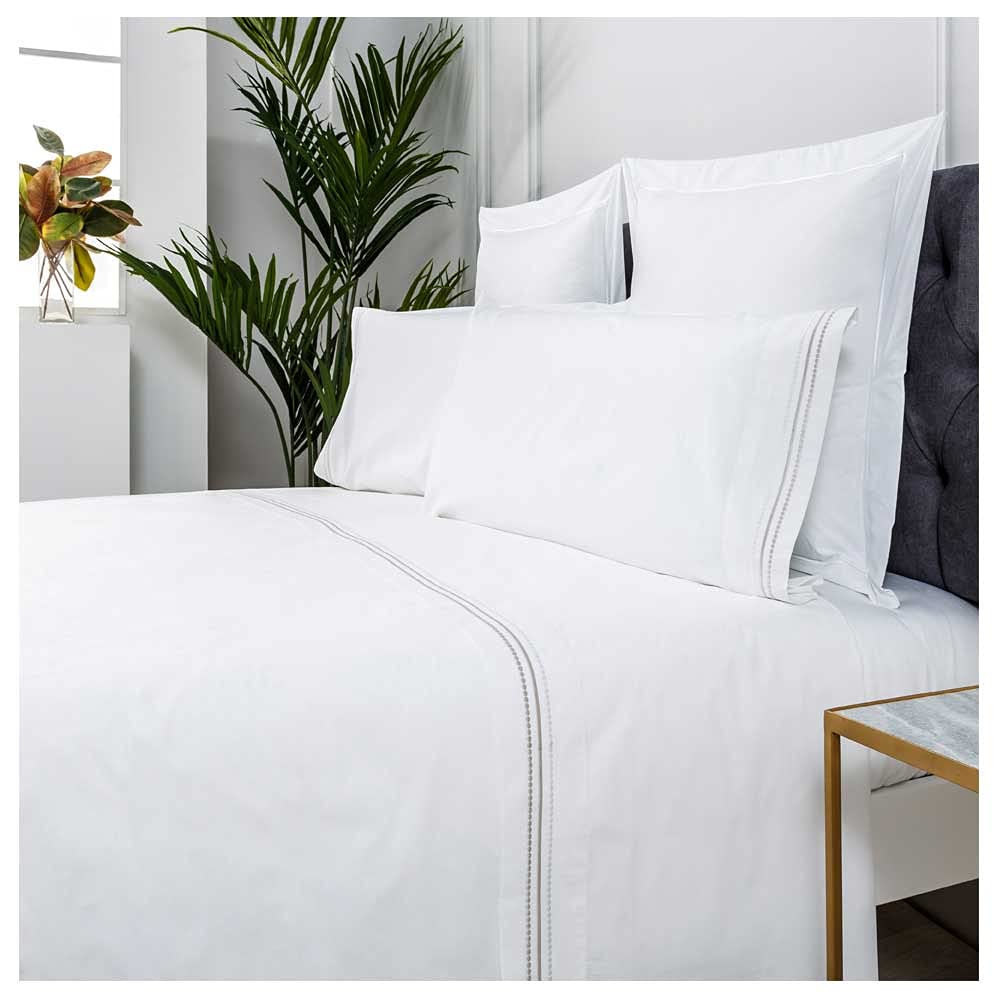 COTTON ARTean Bettwäsche-Set, bestickt, 100 % Baumwolle, Fadenzahl 200, Modell Gold, Weiss, Bett 135