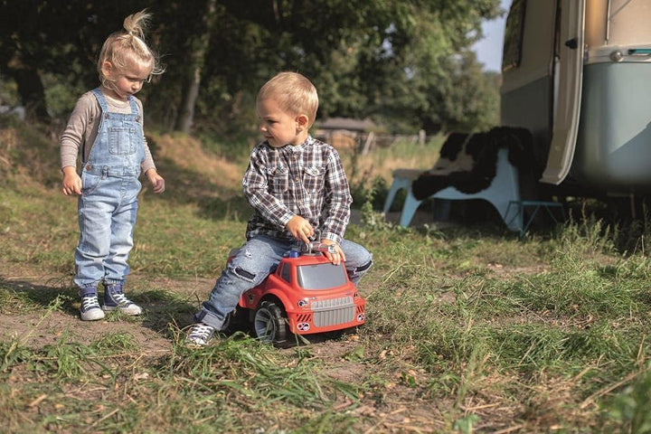 BIG - Power-Worker Maxi Firetruck - grosses Spielzeug Auto mit Wasserspritze, Reifen aus Softmateria
