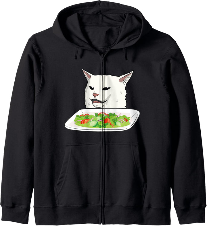 Angry women yelling at confused cat at dinner table meme Kapuzenjacke