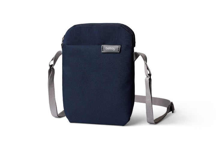 Bellroy City Pouch (Sling-Tasche, E-Reader oder kleines Tablet, Geldbörse, Sonnenbrille, Smartphone)