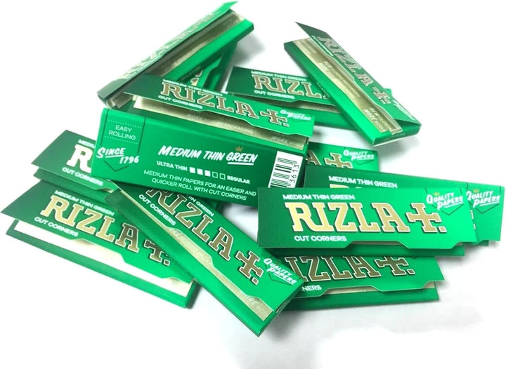 Rizla 50 Heftchen RIZLA Green Medium Thin, kurzes Zigarettenpapier mit Cut Corners 1 grün, 1 grün