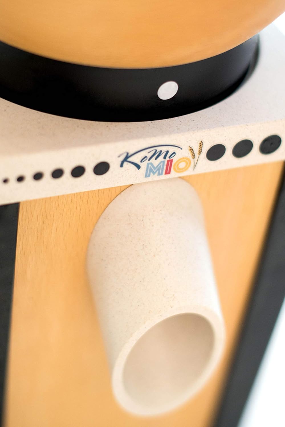 KoMoMio Schwarz | Made in Austria | Edelkorund und Keramik Mahlstein | + 2,5 kg Bio Roggen KoMoMio S