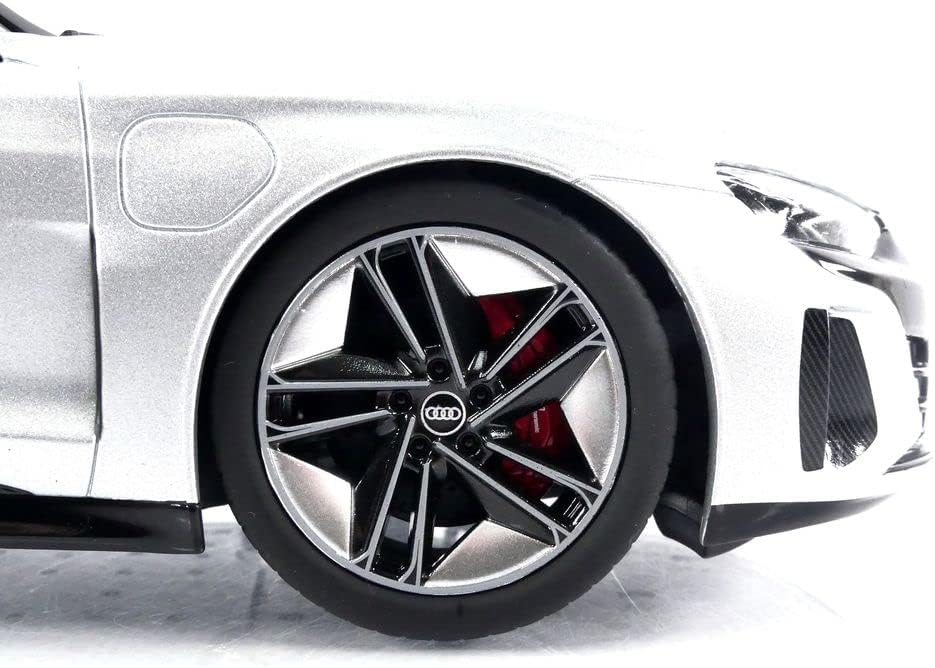 Norev kompatibel mit Audi RS E-tron GT 2021 Silber Modellauto 1:18