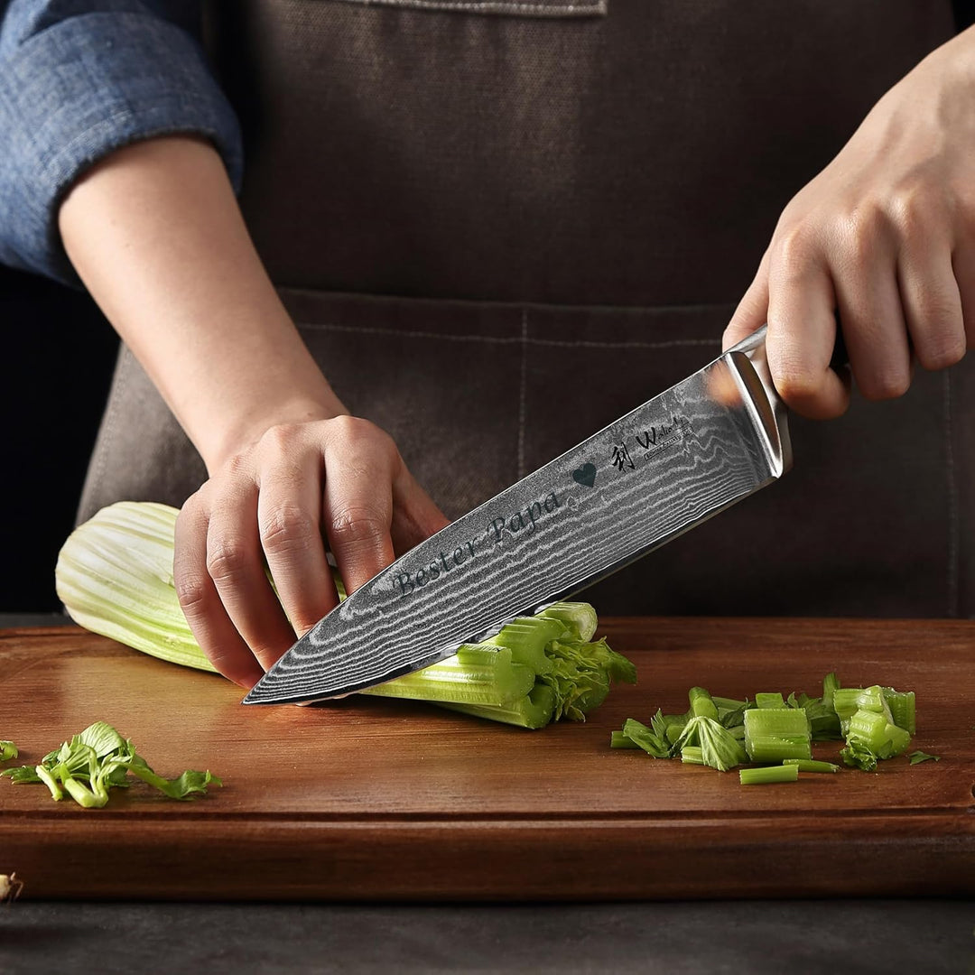 Wakoli EDIB Damast Chefmesser mit Gravur – Personalisiertes Messer, 20cm Klinge aus 67 Lagen Damasts