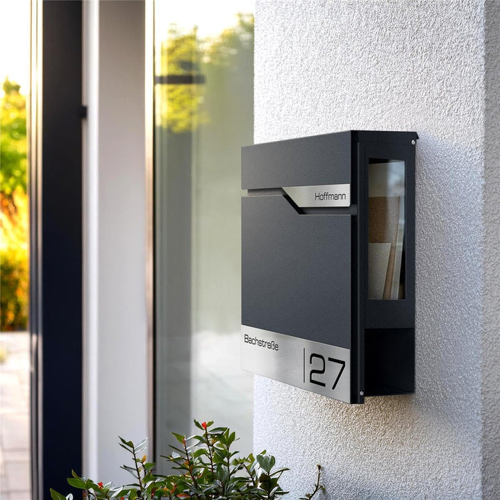 Metzler® Briefkasten Anthrazit mit Zeitungsfach und Sichtfenster – personalisiert mit Lasergravur –