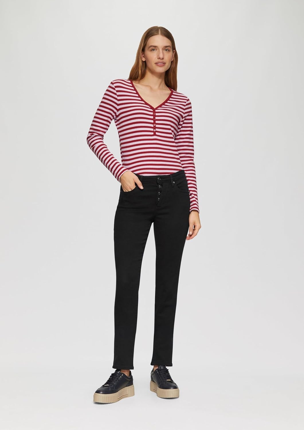 s.Oliver Jeans Betsy/Slim Fit/Mid Rise/Slim Leg 34W / 30L Schwarz, 34W / 30L Schwarz