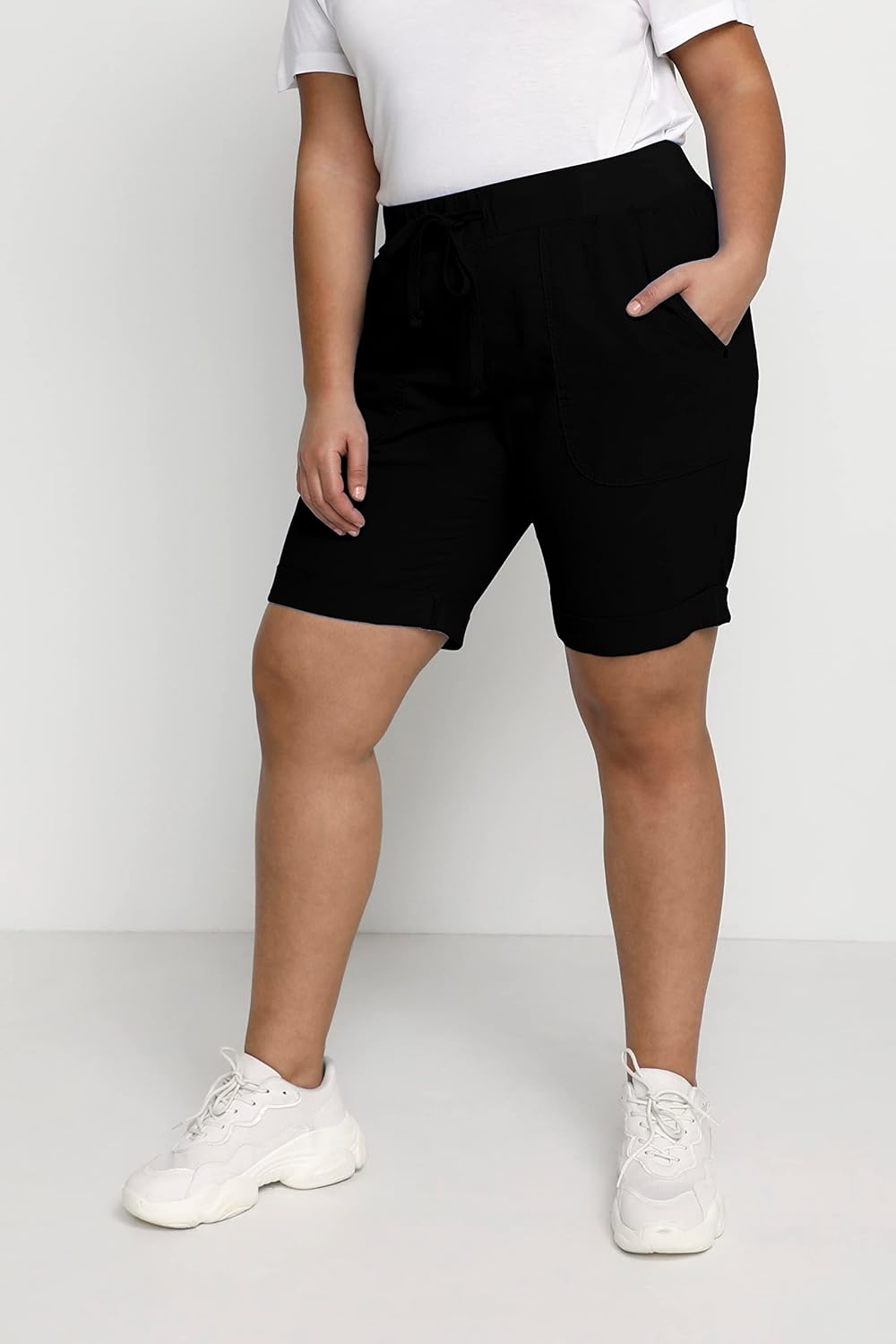 KAFFE CURVE Shorts KCnana Damen Shorts Grosse Grössen Sommer Regular Fit Kurze Hose 48 Black Deep, 4