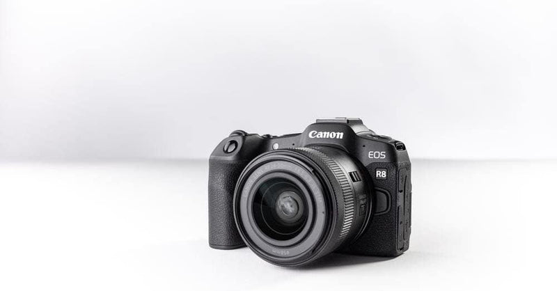 Canon EOS R8 spiegellose Vollformatkamera mit 24,2 MP RF24-50 mm f/4,5-6,3 ist STM-Objektiv, 4K-Full