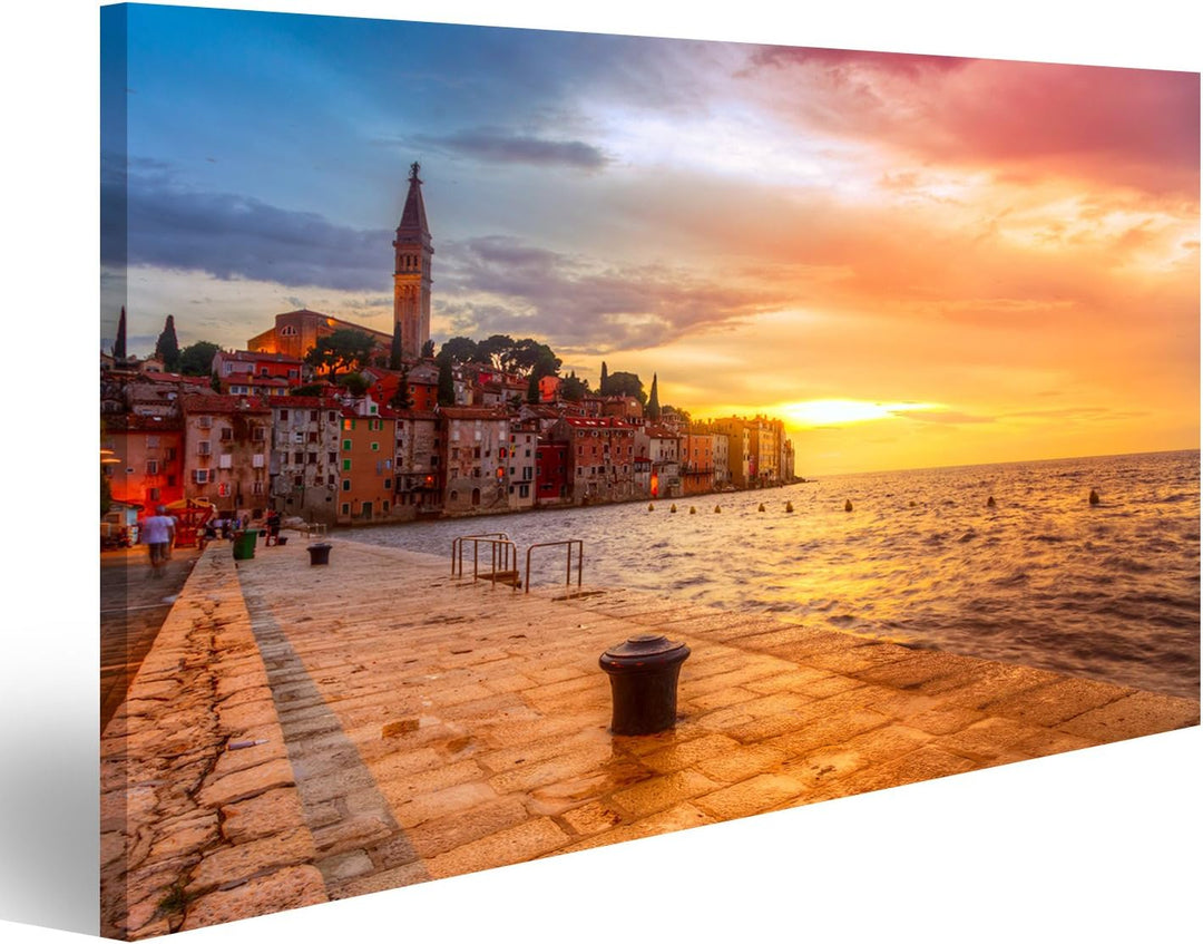 Bild auf Leinwand Schöner Sonnenuntergang in Rovinj an der Adriaküste Kroatiens. Wandbild Poster Lei