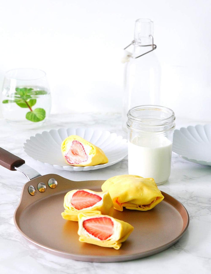 CHEFMADE Crepe Pan mit Bamboo Spreader, 8-zoll Nicht-stick Pfannkuchen Pan mit Isolierenden Silikon
