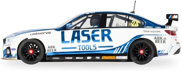 Scalextric Cars – C4526 BMW 330e NGTC – Laserwerkzeuge – Jake Hill 2023 – Spielzeug-Schlitzauto zur
