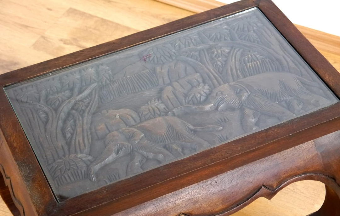 livasia Opiumtisch mit Schnitzerei, Couchtisch, Beistelltisch, Sofatisch, nachhaltig und handgeferti