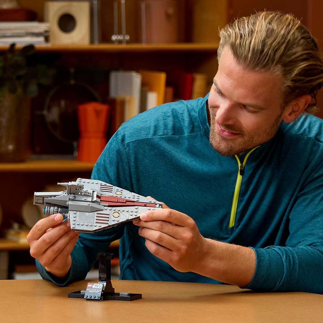 LEGO Star Wars 75404 Assault Ship der Acclamator-Klasse aus Angriff der Klonkrieger - Sternenschiff