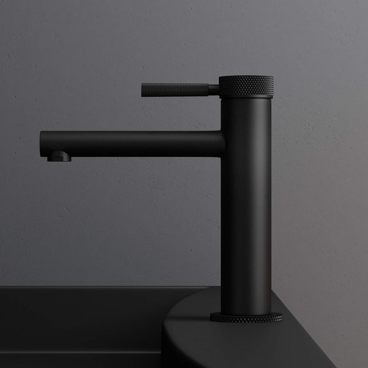 Mai &amp; Mai Wasserhahn Bad Waschtischarmatur Schwarz matt 18,1 cm hoch | Einhebelmischer Badarmatur, W