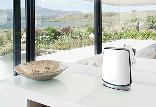 NETGEAR Orbi WiFi 6 Mesh WLAN System (RBK853) | Triband Mesh, Router mit 2x Satelliten | WLAN-Abdeck