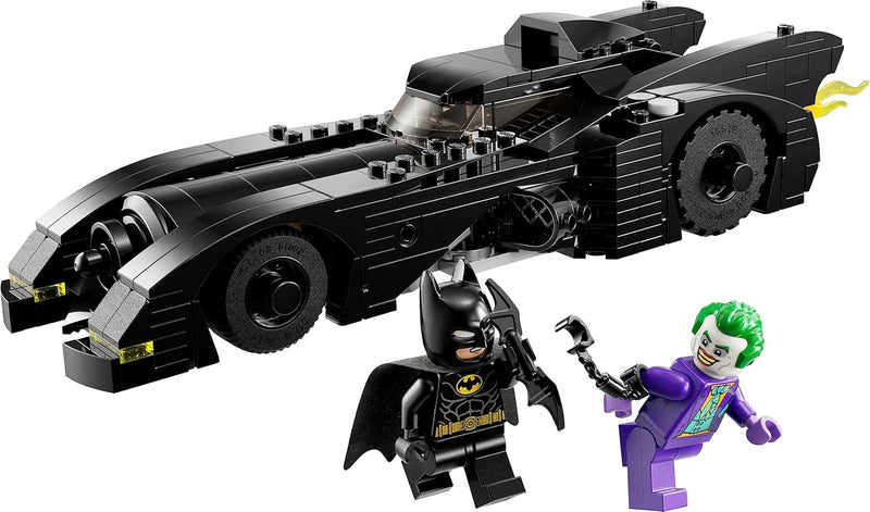 LEGO 76224 DC Batmobile: Batman verfolgt den Joker Set, Batmobil-Spielzeugauto von 1989 mit 2 Minifi