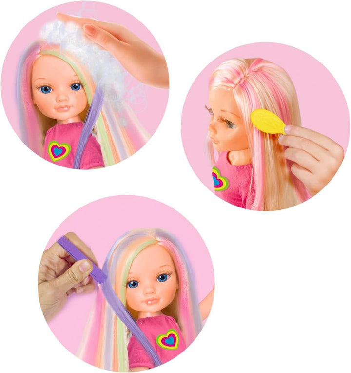 Nancy- Eines Tages Highlights machen, Puppe mit farbiger Kreide, um Haare zu malen und originelle Fr
