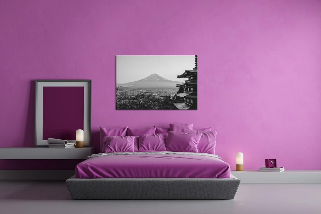 der mit Schnee bedeckte Fuji Berg aus Japan Effekt: Schwarz&Weiss, Format: 80x60 als Leinwandbild, M