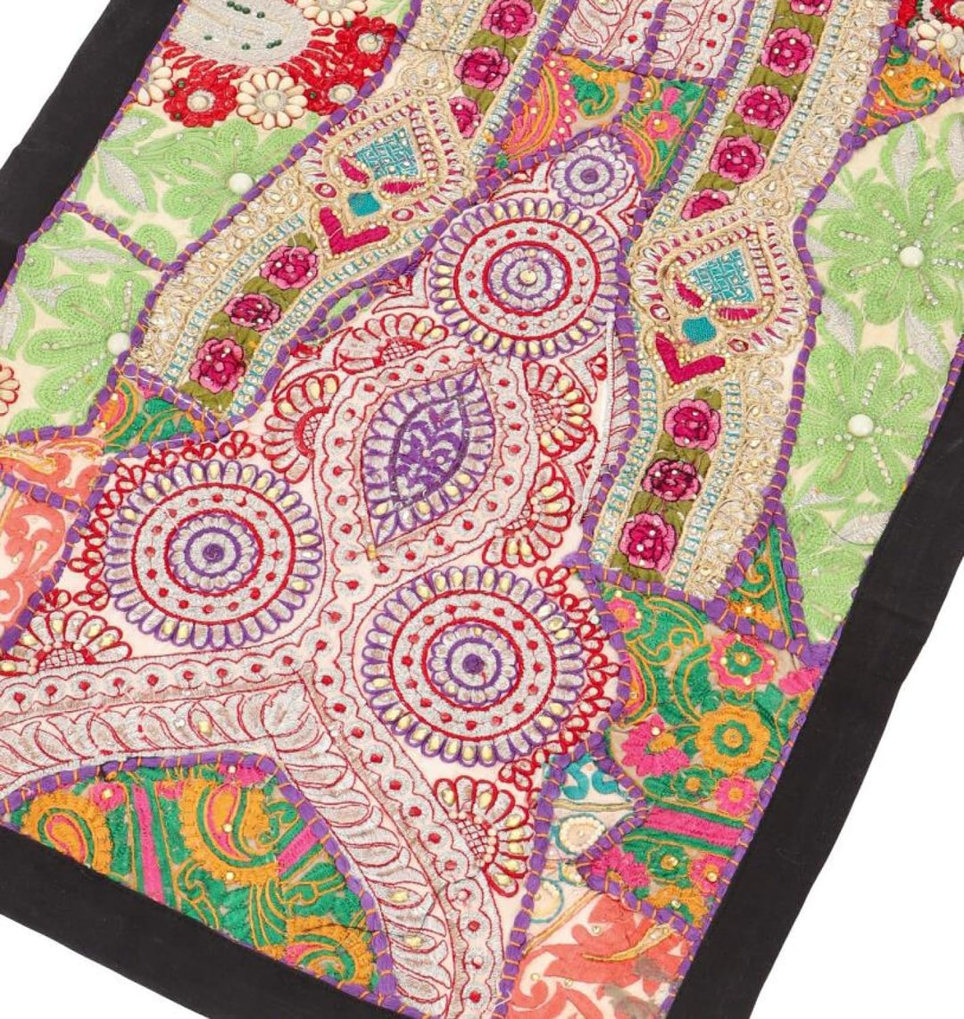 GURU SHOP Indischer Wandteppich Patchwork Wandbehang, Tischläufer, Einzelstück 85x45 cm - Muster 15,