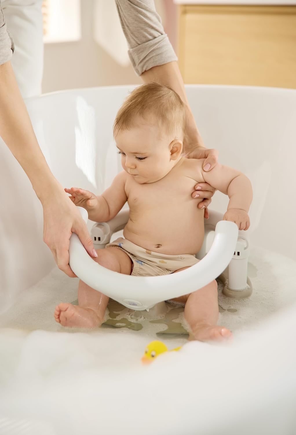 Rotho Babydesign Badewannensitz ab 7 Monaten beige | Rutschfester Badesitz mit hohem Sitzkomfort und