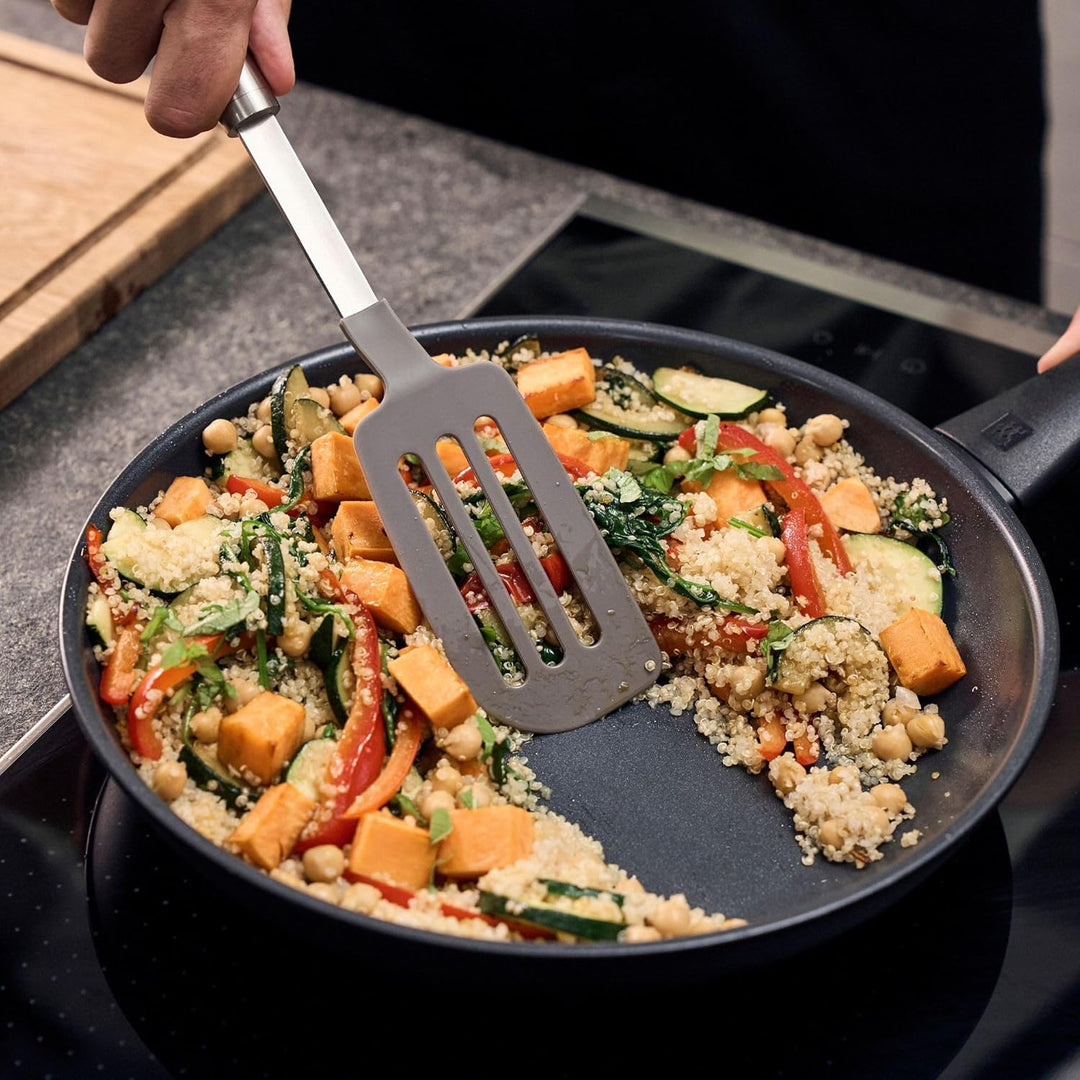 ZWILLING Madura Plus Bratpfanne, 28 cm, Keramik-Antihaftbeschichtung, kratzfeste Keramikpfanne für a