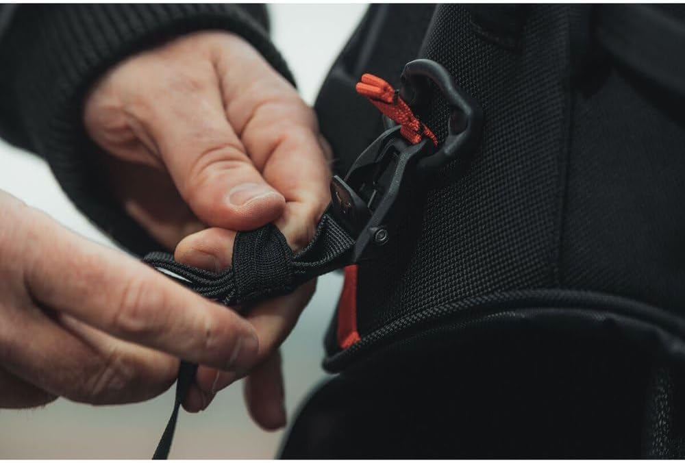 PRO Rearbag Tail Bag 1680D Ballistic Nylon. Black/Anthracite. 22-34 l.