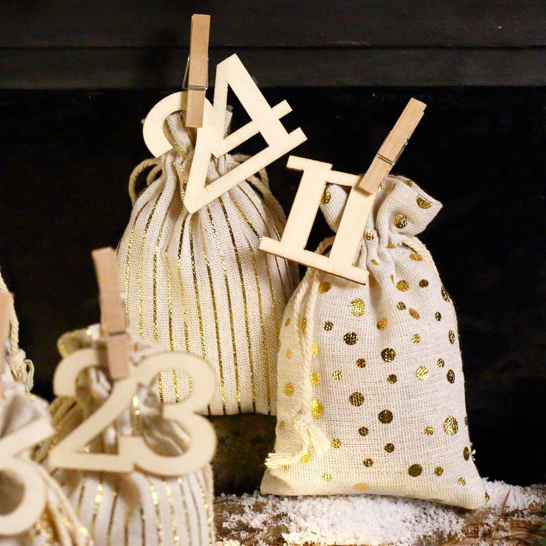 Papierdrachen 24 Adventskalender Stoffsäckchen zum Befüllen - mit XXL Holzzahlen von 1-24 - Geschenk