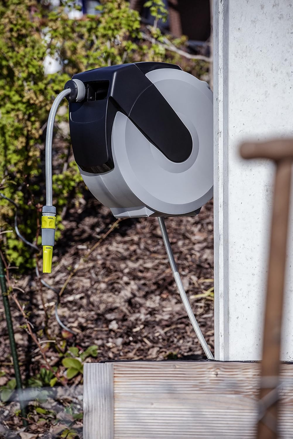 REHAU Wand-Schlauchbox inkl. 35m Gartenschlauch, mit Arretier- und Aufrollvorrichtung, schwenkbar Sc