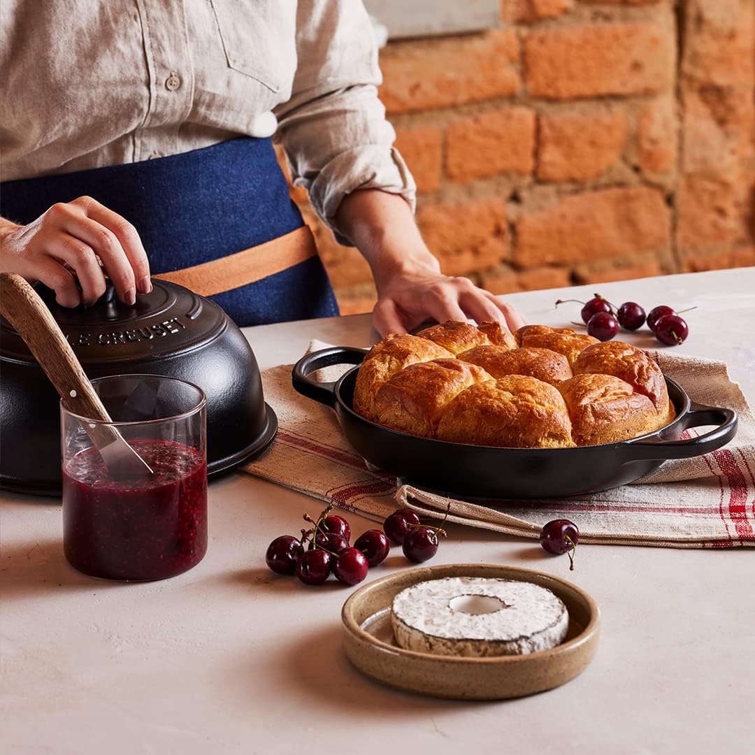 Le Creuset Signature Gusseisen Brot Bräter, 24cm, Schwarz Matt, 21301240000430, Schwarz Matt