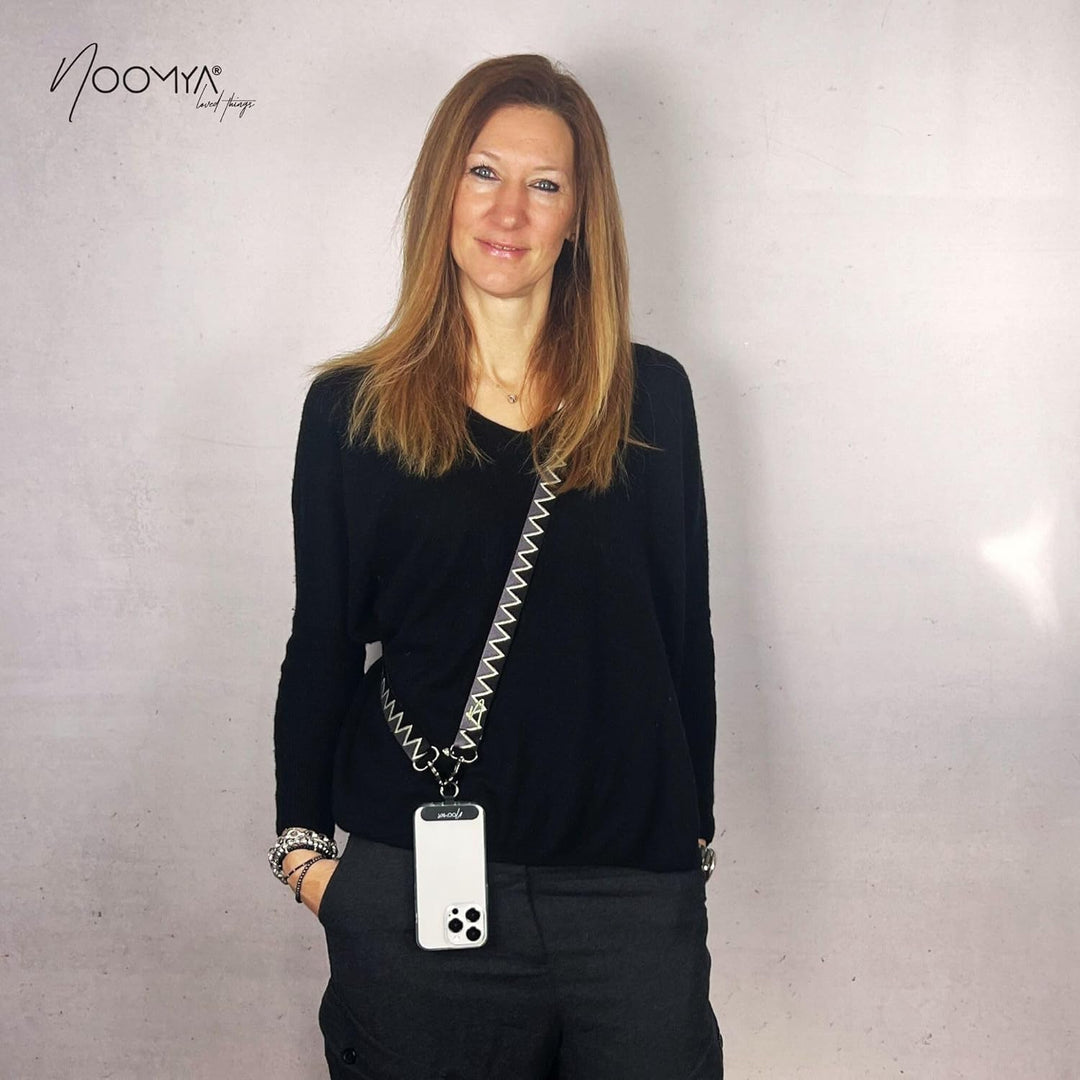 NOOMYA breite Handykette – Handyband universal zum Umhängen mit Adapter, Handy Band verstellbar & ab