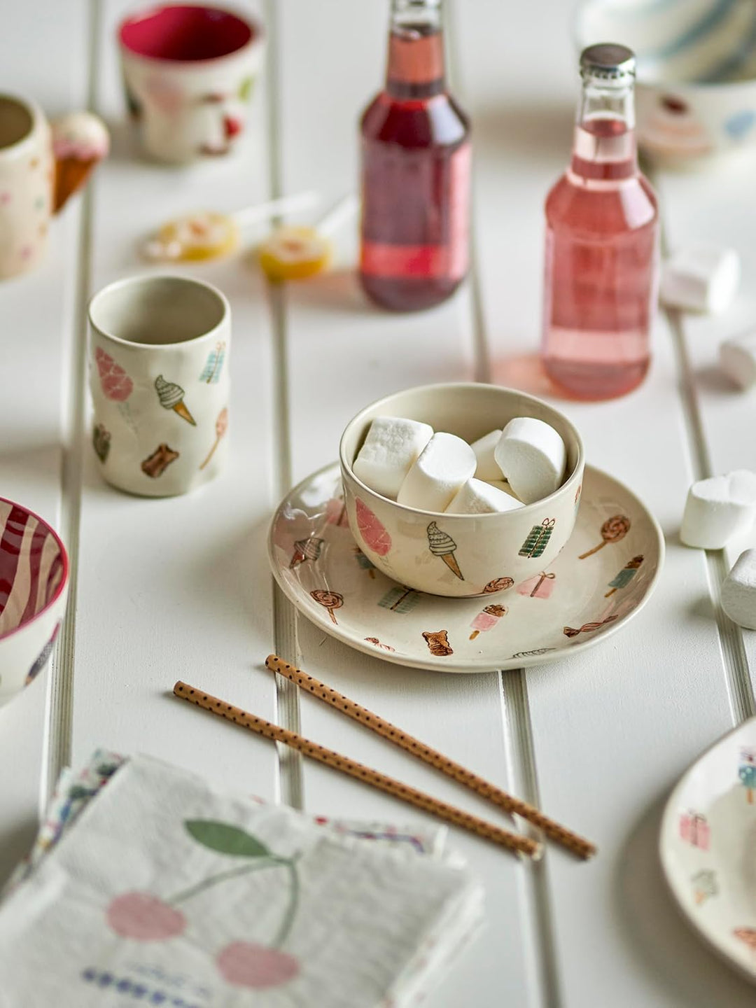 Bloomingville Mini Sweets Geschirr-Set, Natur, Steingut, C:T7xH9/B:T11xH6/P:T18x2 cm, 3er-Set, 210 m