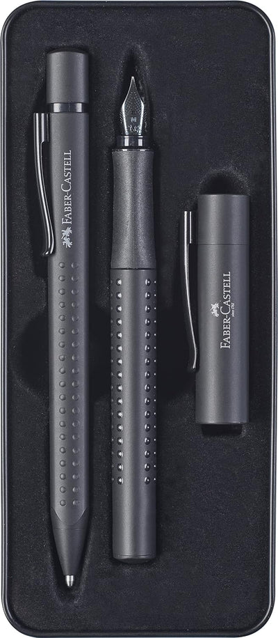 Faber-Castell 201626 - Geschenkset Grip Edition, All Black, mit Füller M und Kugelschreiber XB im Me