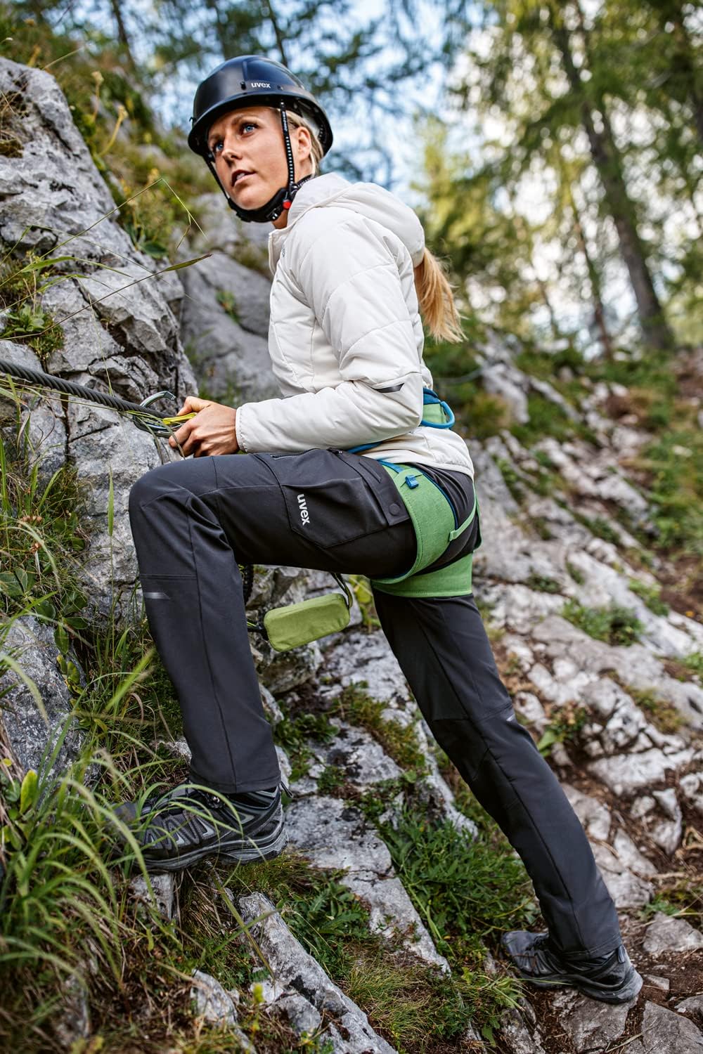 Uvex ADA 7634 Damen-Wetterhose - bei Wind & Regen - Atmungsaktiv & Wasserfest 42 Schwarz, 42 Schwarz