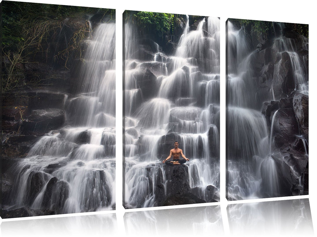 Pixxprint Yoga am Wasserfall in Bali als Leinwandbild/Grösse: 3Teilig / Wandbild/Kunstdruck/fertig b