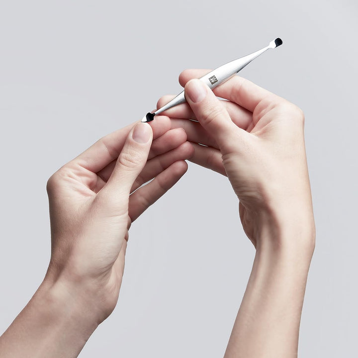 ZWILLING Nagelhautschieber (Nagelreiniger, Doppelinstrument, für natürliche und künstliche Nägel gee