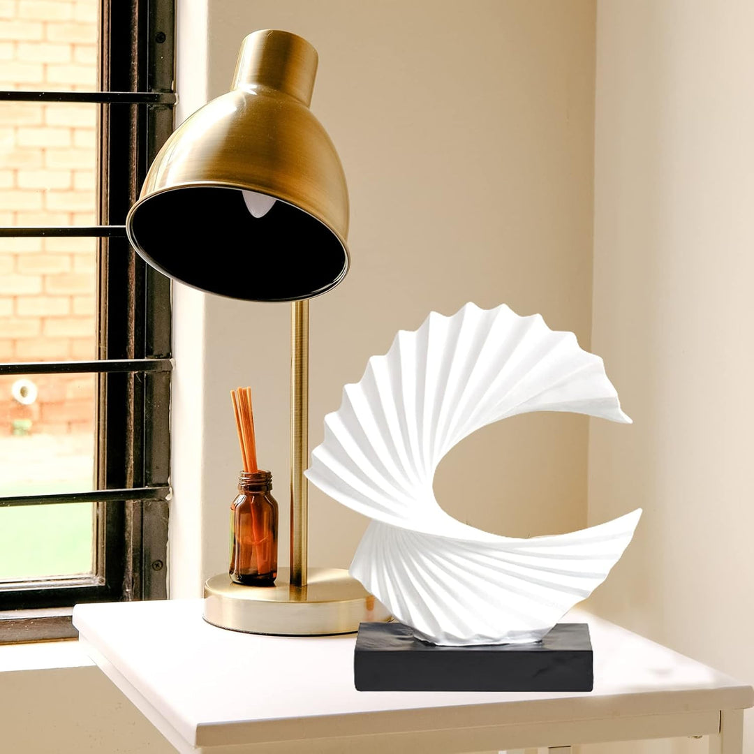 Tauzveok Abstract Sculpture, Modern Decoration in White, Decorative Spiral from Harz 28 cm high for