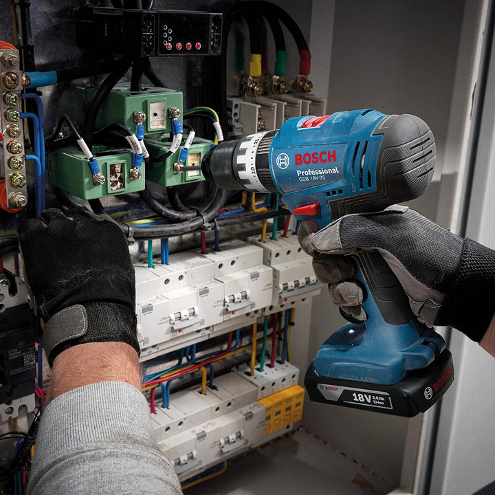 Bosch Professional 18V System Akku Schlagbohrschrauber GSB 18V-25 (max. Schrauben-Ø: 10 mm, inkl. 2x