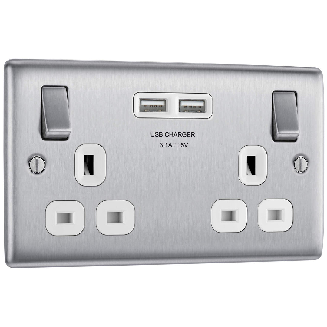 BG Electrical NBS22U3W Nexus Metall, gebürsteter Stahl, doppelt geschaltete 13A-Steckdose mit USB-Au