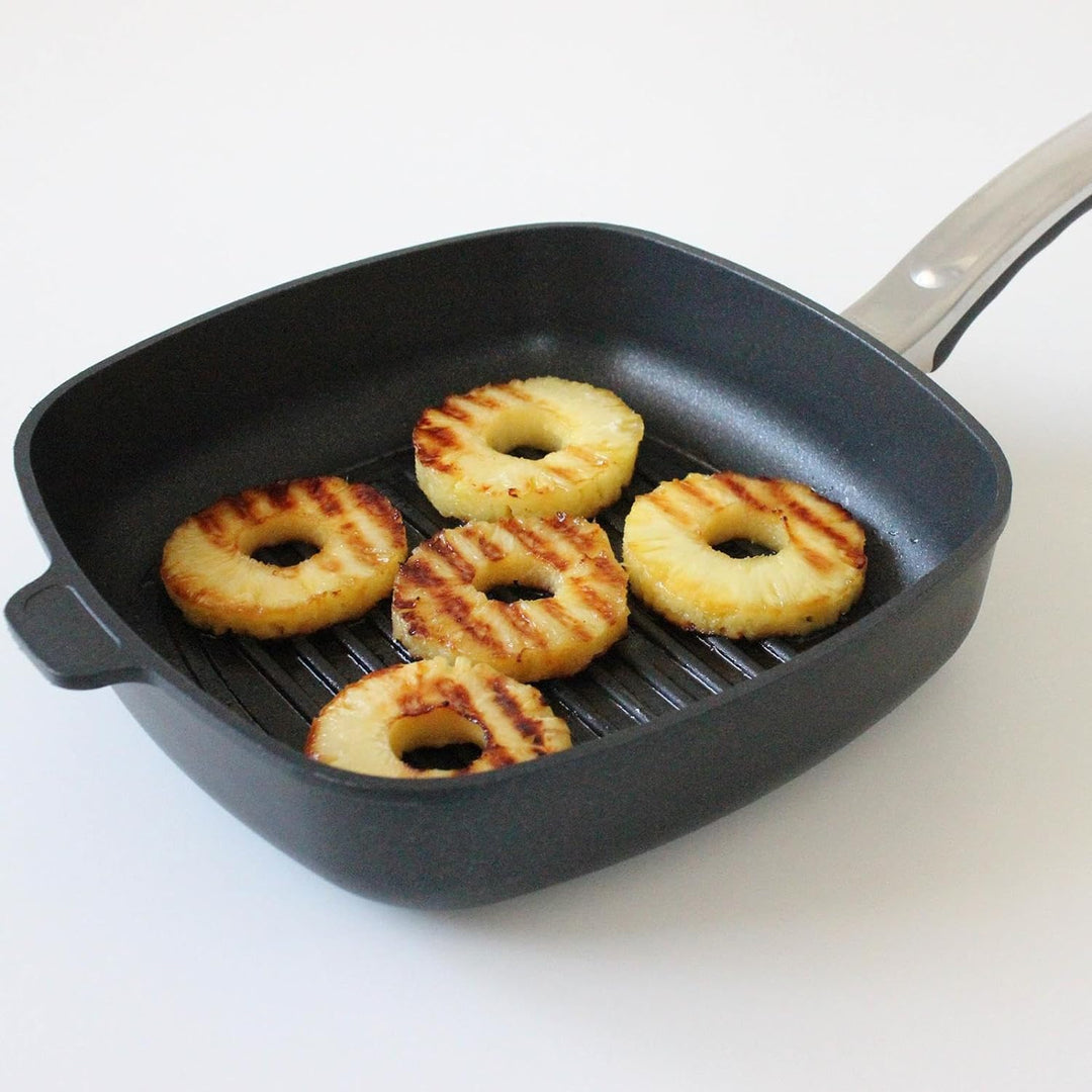 BAF quadratische Grillpfanne 26 x 26 cm - hoher Rand - grosse gerillte Pfanne beschichtet aus Alumin
