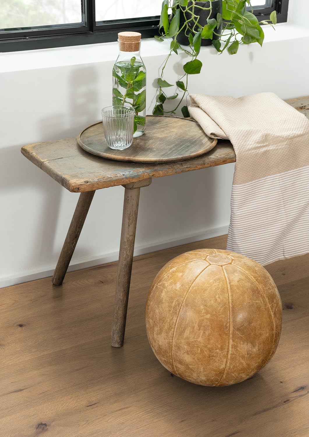 EGGER NatureSense Laminat EL2067 Wildeiche natur 1292x193x7mm (2,494m²), EL2067