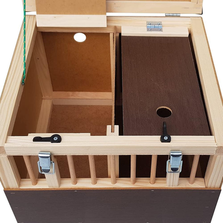 Kleintier-Transportbox aus Holz - 12 Abteilungen - je mit verschliessbarem Innendeckel