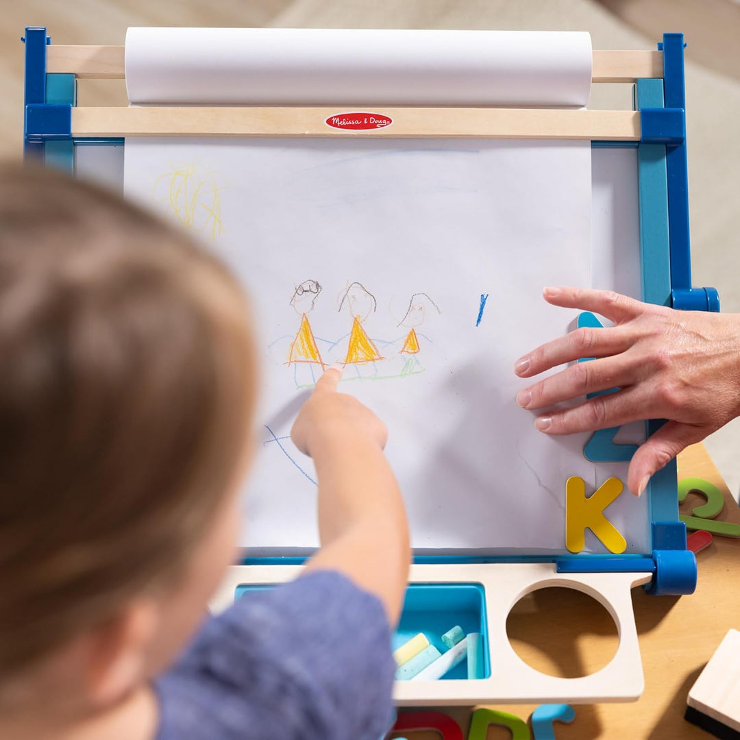 Melissa & Doug Zweiseitige Tischstaffelei mit Zubehör Doppelseitige Tischstaffelei aus Holz, Doppels