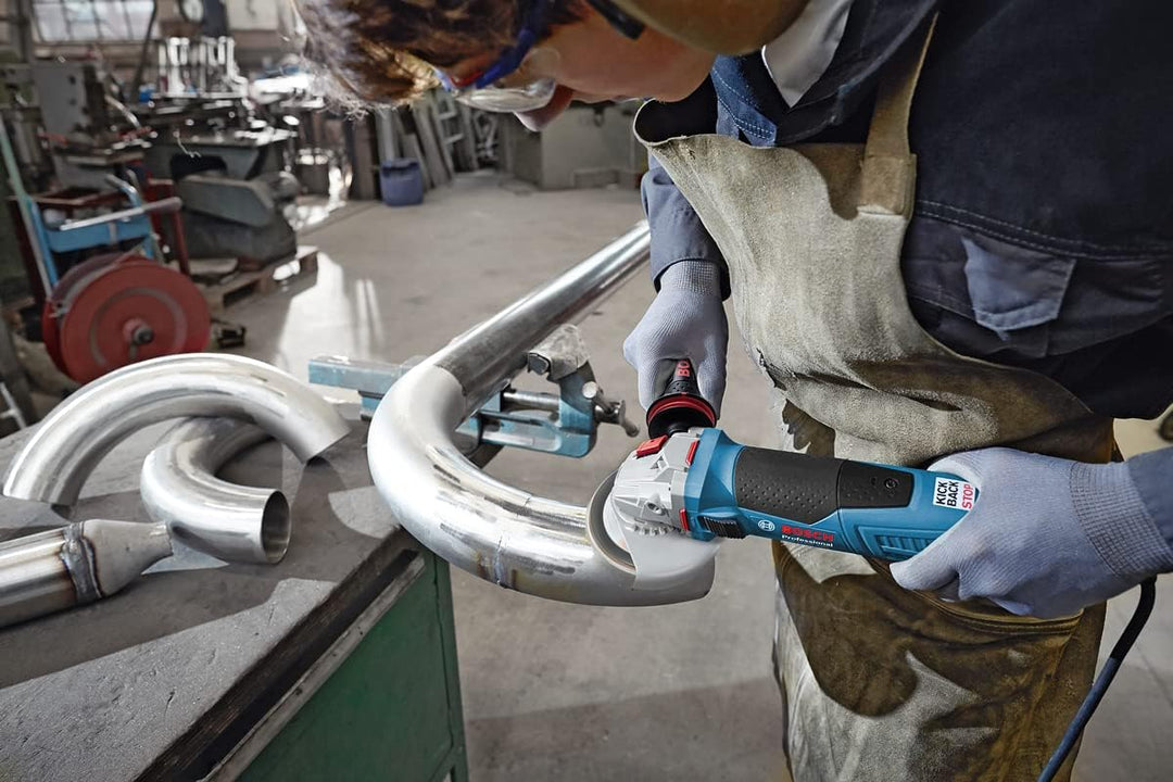 Bosch Professional Winkelschleifer GWS 17-125 (1.700 Watt, inkl.Zusatzhandgriff, Schutzhaube, Trenns